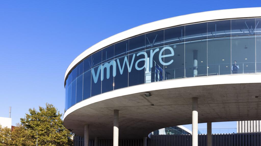 Read more about the article HCL Technologies teams up with VMware to launch dedicated VMware business unit